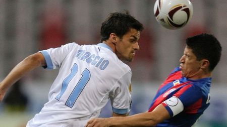 Tănase l-a imitat perfect pe Ronaldinho! VIDEO - Golul senzațional al "Dințosului" cu Anglia