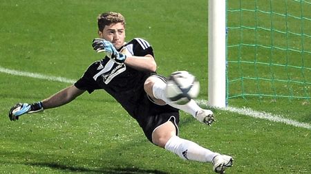 Hizo, obligat să improvizeze!** Puia - titular, Milanov - stoper