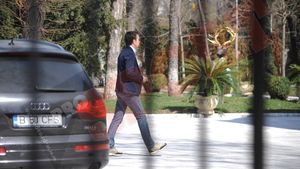 După plecarea lui Ilie Stan, se pregătește revenirea lui MM!** Fostul manager a venit la Palat