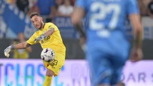Mirko Pigliacelli devine istorie la Craiova. Piţurcă a confirmat iminenta plecare a italianului: ”Va fi greu pentru el să mai revină în lot!” Oltenii vor să transfere un portar austriac