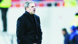 Mesajul lui Șumudică pentru arbitrul Deaconu: "Nu ai sânge în c...."!** A fost iertat de LPF VIDEO