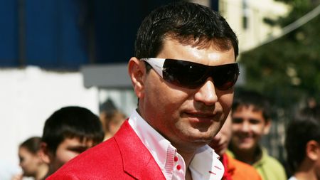 Borcea cumpără UTA!