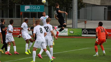 În Austria, Craiova a câştigat amicalul cu Wattens, scor 3-1. Toate golurile s-au marcat în ultimele opt minute