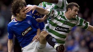 Dan Petrescu, conectat la 'Old Firm'