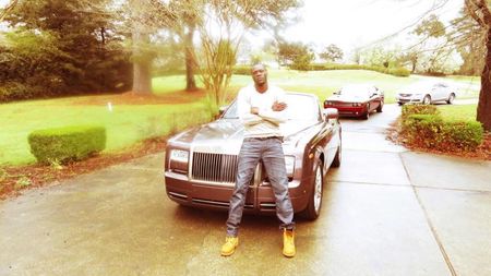 FOTO | A băut după Mayweather. Un boxer și-a luat un Lamborghini și a cerut să fie "colantat". Cum arată mașina de 560.000 $