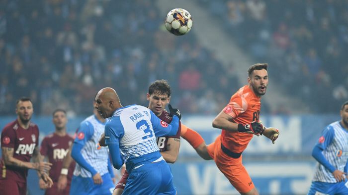 Drama neștiută prin care a trecut un fotbalist care se luptă la titlu în Superliga: „Mama a învins cancerul! E modelul meu”