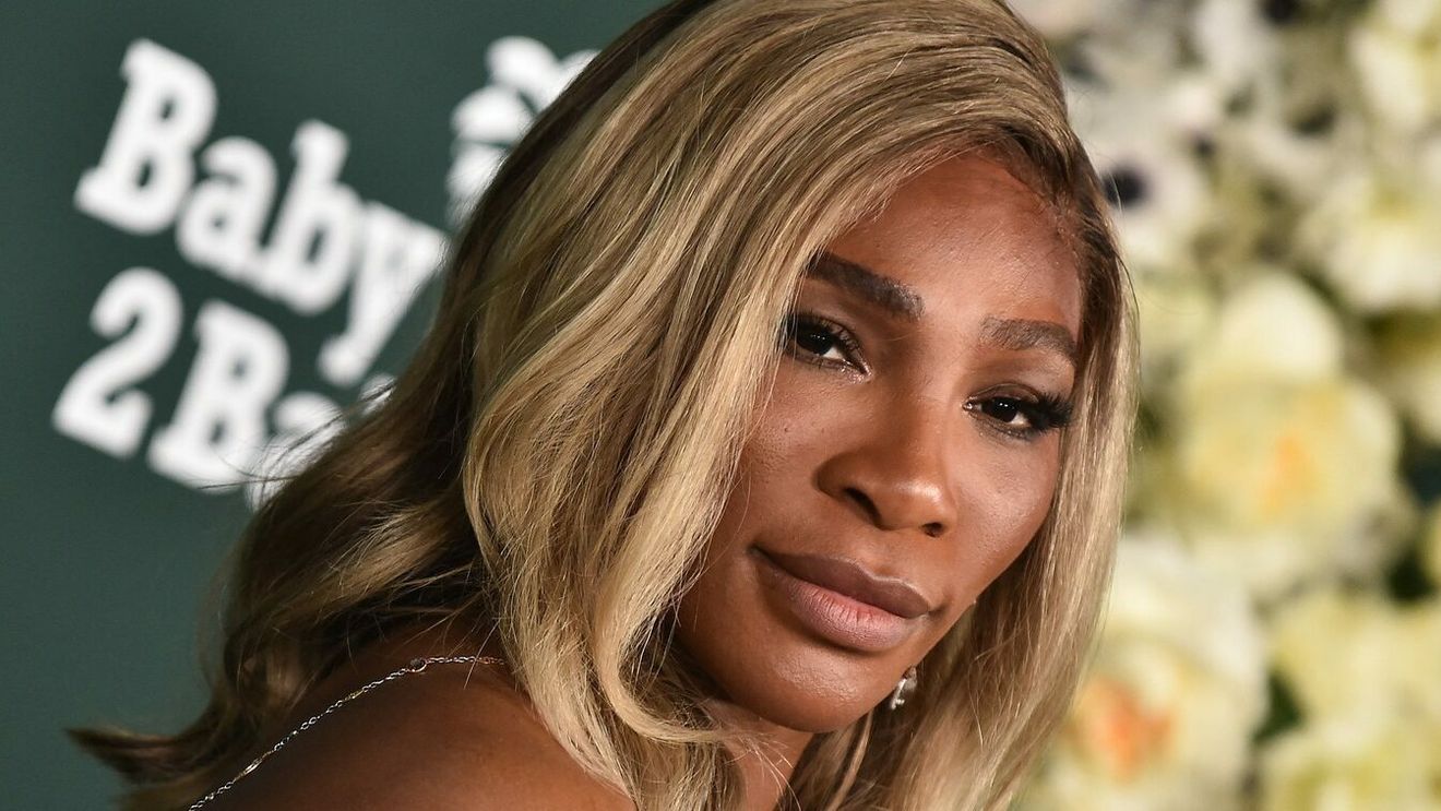 Serena Williams, ținută curajoasă: o fustă scurtă pentru a-și etala noua ținută după ce a slăbit zeci de kilograme