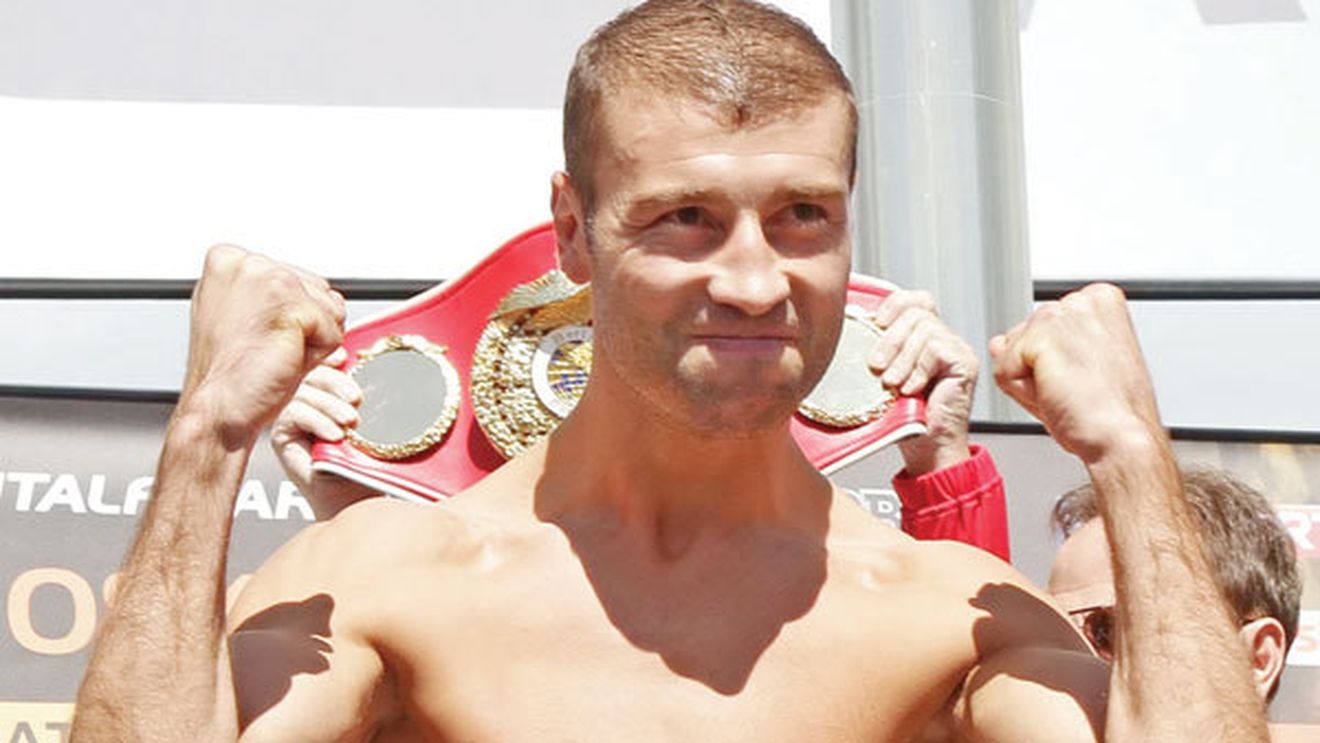 Bute riscă și revine în ring cu un adevărat killer:** Grachev este fost campion mondial la kickboxing și nu a pierdut niciun meci în box! Cine este "Piratul"