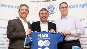 Hagi caută un număr 10**