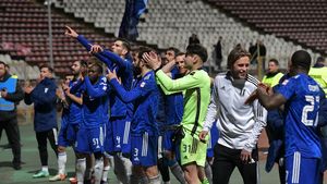 Se mărește „colonia” românească de la Genoa? Presa din Italia anunță că „grifonii” vor un fotbalist de la Craiova lui Adrian Mititelu!