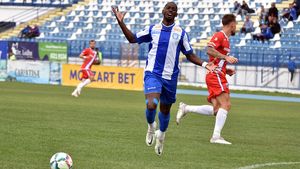 Încă un jucător pleacă de la Poli Iași după instalarea lui Leo Grozavu. Antrenorul îl critica dur la scurt timp după numirea sa