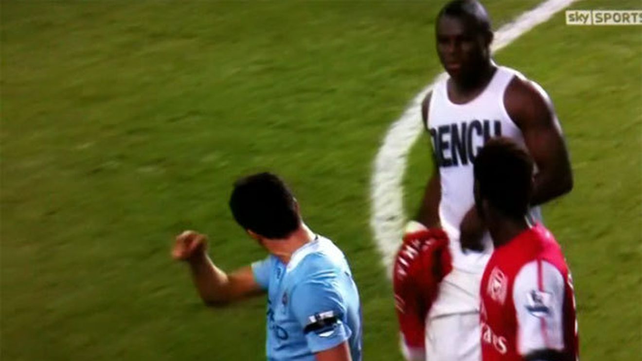 VIDEO Pantilimon a scăpat la limită de o sarcină nedorită!** A fost la un pas de a fi nevoit să își apere un coleg de furia "tunarilor"