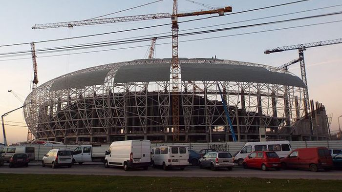 FOTO SPECTACULOS | Stadionul din Craiova se conturează pe zi ce trece. Când va fi inaugurat