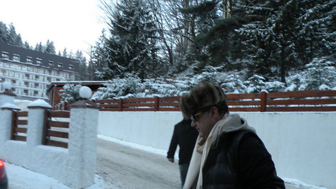 Gigi Becali: "Cineva vrea să cumpere Rapidul, dar numai prin mine!** Dacă iau un milion, îl ajut pe Copos!"