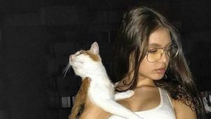 Campioana națională la taekwondo a fost nevoită să bată trei adolescenți ca să salveze un cățeluș de la moarte! Elena Chiriac de la Ferma Vedetelor, antrenată prin sport să țintească doar primul loc | GALERIE FOTO