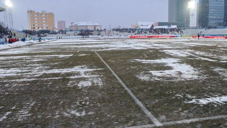 CORESPONDENȚĂ ANTALYA Panică înainte de reluarea Superligii din cauza iernii care a pus stăpânire pe România: „Terenurile sunt înghețate! E un frig incredibil”