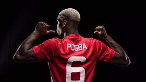 Manchester United se adâncește în datorii după transferurile lui Pogba, Ibrahimovici și Mkhitaryan. Paradoxal, United va avea venituri record și anul acesta. Toate sumele în detaliu