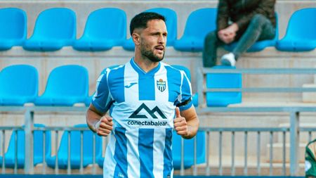 Ce atacant e Florin Andone pentru liga a patra din Spania: fostul internațional român a marcat din nou în divizia plină de amatori