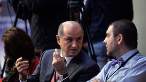 Motivul pentru care Rapid s-a dus la fund!** Copos, primul patron din Liga I prins cu ocaua mică: "Bugetul de salarii era 130% din bugetul clubului, o aberație!"