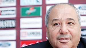 Taher: "Coman se poartă ca o fată mare"