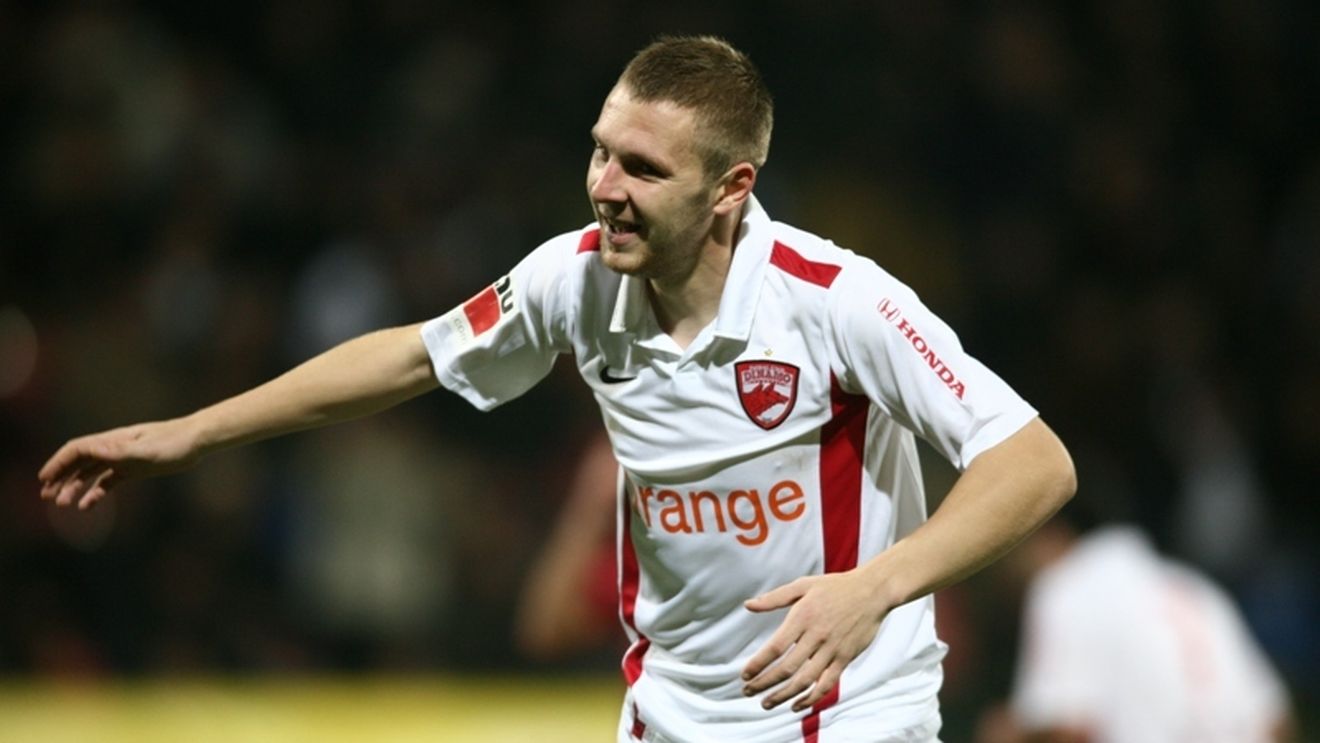 "Moți putea fi o soluție pentru națională, dar s-a stins!** Fumează MULT de când avea 16 ani!"