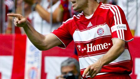 Van Bommel: "Am avut șansă, Steaua se poate califica"