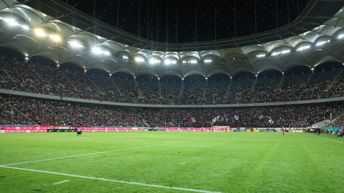 Neaşteptat şi total nedorit! Câți spectatori au venit la FCSB - Midtjylland
