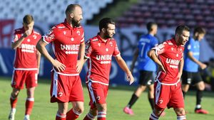 Drama teribilă prin care trece fostul jucător al lui Dinamo! I s-a făcut rău la noua sa echipă și a fost trimis de urgență la București, suspect de o boală gravă: „Când au văzut ce are, l-au trimis direct la Fundeni”. EXCLUSIV