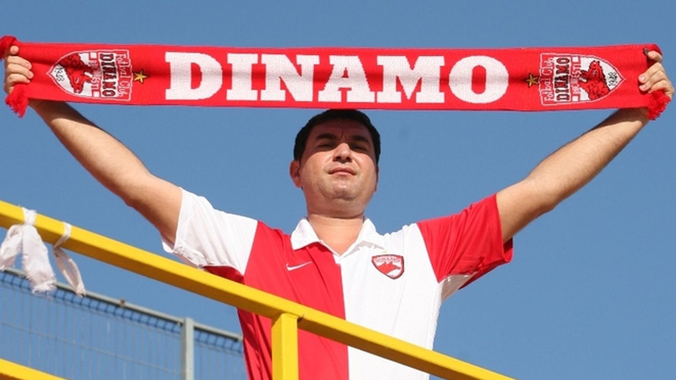 "Sunt fericit când bate Craiova!** Când eram mic, mă bucuram la victoriile Universității din UEFA!"