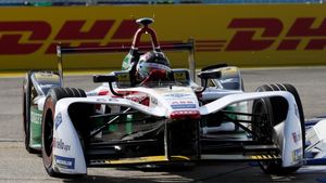 Nebunie în lumea auto: Daniel Abt a fost dat afară din echipa Audi după ce a trişat la o cursă virtuală!