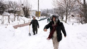 Smurd Gigi: "Utilaje avem, lopeți avem, dar avem nevoie de forță de muncă"** Cum arată odiseea albă care l-a făcut pe Becali să uite complet de Steaua