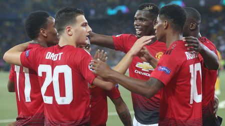 A apărut și un star de calibru care e de partea lui Mourinho! Alan Shearer face praf un campion mondial: „Nu ar fi fost de folos nici pentru a curăța ghetele jucătorilor care au făcut istorie pe Old Trafford"