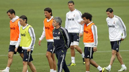 Mourinho: "Sunt mândru de jucătorii mei**, de suporteri și de mine!"