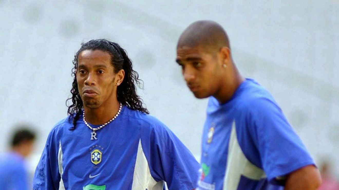 Adriano, cu un pas la Corinthians!** "Dinho", din vară la Palmeiras?