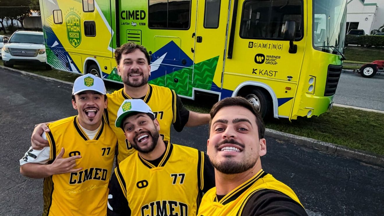 Surpriza din Times Square! Camper van-ul Superbet a atras toate privirile în New York: influencerul cu 10.6 milioane de urmăritori, maraton la Campionatul Mondial!