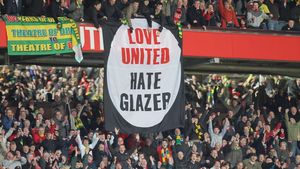 Atenție Gigi! Guvernul britanic dă dreptate fanilor:** "Cluburile s-au construit cu pasiunea suporterilor!"