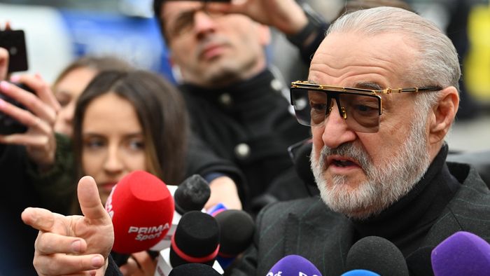 Gigi Becali a dat verdictul despre Ilie Bolojan și USR: „Satanici!”. A anunțat ce va face în cazul premierului desemnat Adrian Veștea