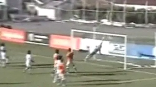 VIDEO Vezi un gol fabulos de la 70 de metri,** marcat de un portar!