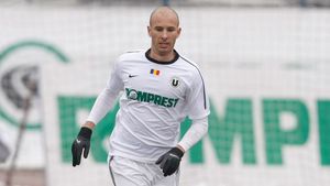 "U" multe absențe înaintea meciului cu Rapid:** Nasser: "Greu fără Niculescu și Boștină" / Pele: "Ne descurcăm și fără ei"