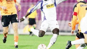 Mansour a revenit la Poli după șase luni