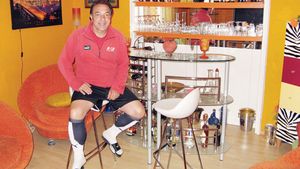 Trăiește de 30 de ani în Germania, dar nu a fost căutat de nimeni de la Steaua:** "Schalke are probleme în apărare!"