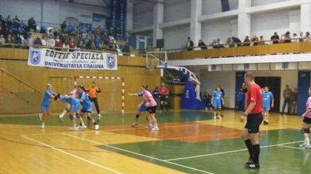 De vineri, handbalistele atacă Bănia!