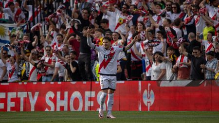 Când joacă echipa lui Andrei Rațiu pentru un loc în finala Conference League! Tabloul semifinalelor