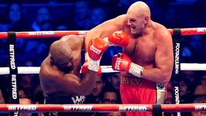 Cum și-a spulberat Tyson Fury averea fabuloasă pe „un munte de prostii”! A plătit un milion de dolari pentru o piatră de Lună: „Mi-am dorit mereu să merg în spațiu!”