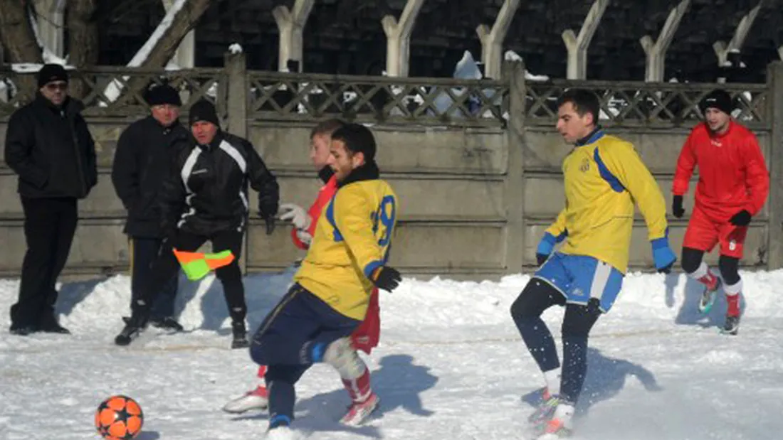 Pe un frig pătrunzător,** FC Maramureș a remizat cu Luceafărul Oradea