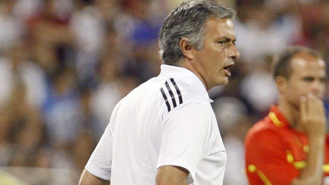 Neymar la BarÃ§a, un nou eșec pentru "Mou" în fața rivalei?** Spaniolii scriu că Mourinho nici n-a mai vrut să audă de brazilian! Ce l-a supărat și cum se poate răzbuna