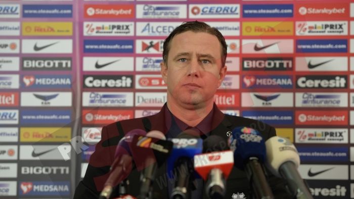 Reghecampf, despre virusul misterios care a lovit Steaua la ora meciului cu Vaslui: "Am luat toate măsurile, am dezinfectat sala de mese". Ce jucători au fost afectați  