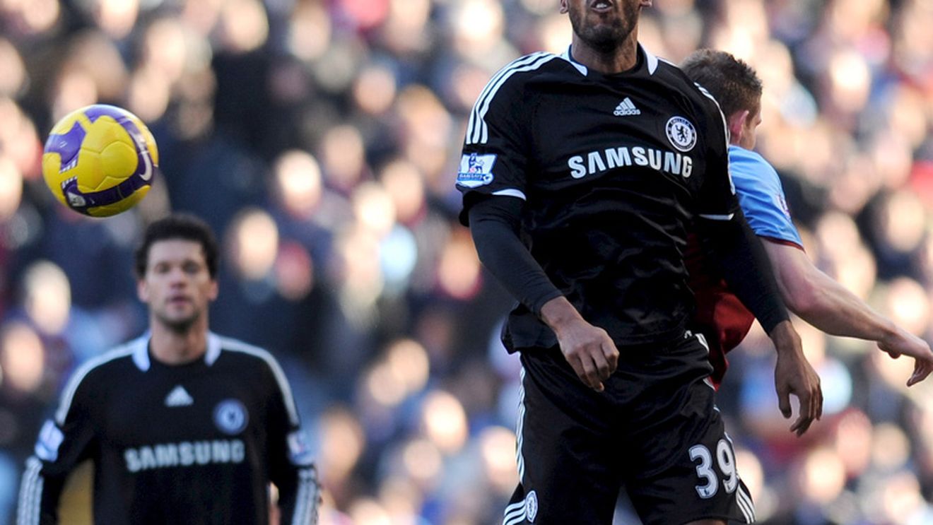 Anelka o readuce pe Chelsea pe podium!