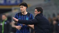 Veste bombă pentru Chivu după ce a luat titlul! Ce se întâmplă cu titularul de la Inter dorit la Barcelona: „Asta vrea!”