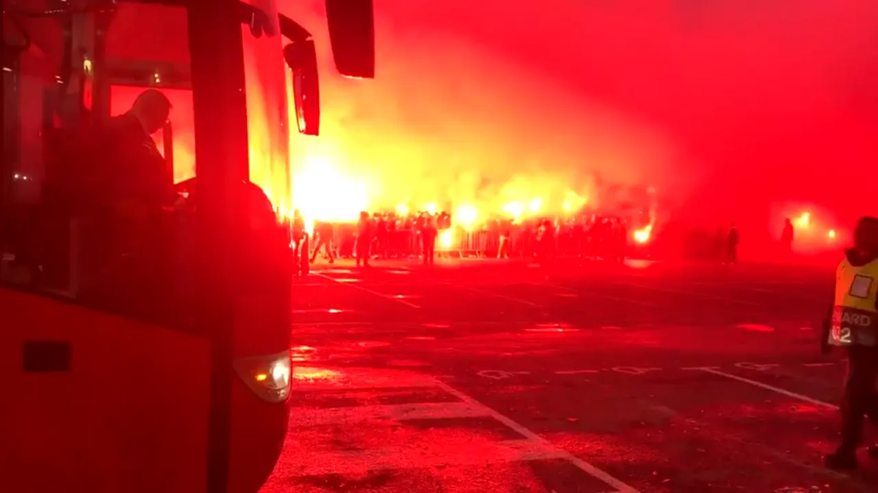 VIDEO SPECTACULOS | Așa au fost primiți jucătorii lui Rennes la stadion, înainte de meciul cu CFR Cluj